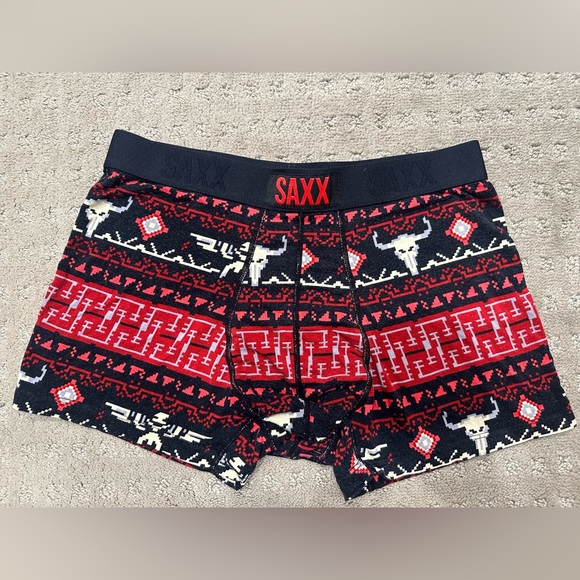 Saxx men’s medium boxer-brief with pouch - Picture 1 of 3